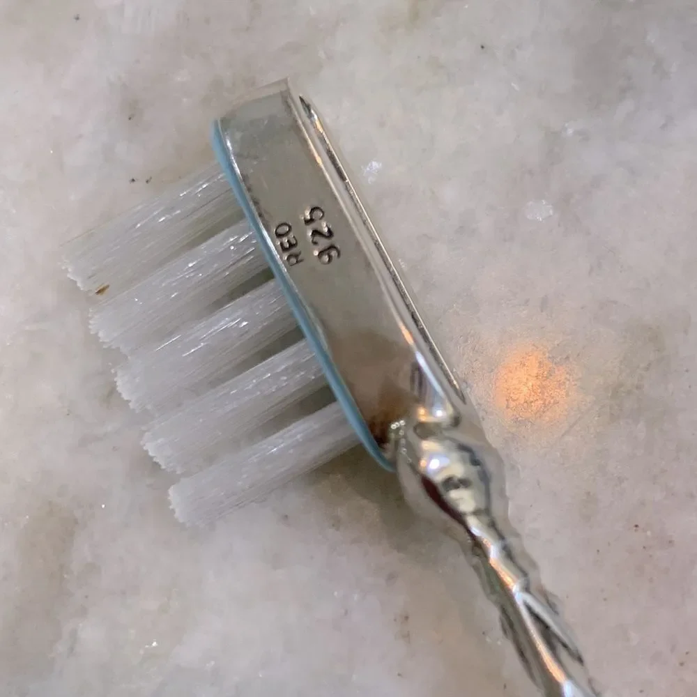 .952 Sterling Silver Blue Toothbrush